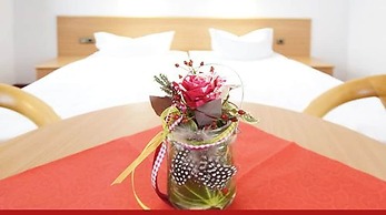 Hotel & Restaurant zur Linde