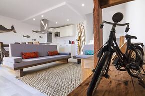 Vista Roses Mar - Villas Batik