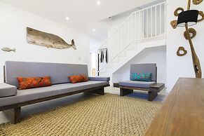 Vista Roses Mar - Villas Batik