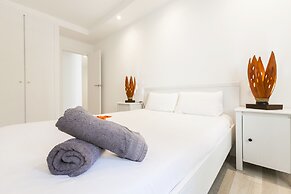 Vista Roses Mar - Villas Batik