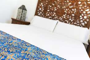 Vista Roses Mar - Villas Batik