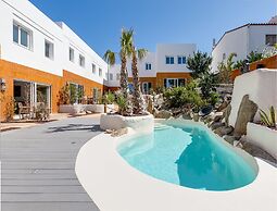 Vista Roses Mar - Villas Batik