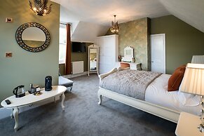 Tottington Manor