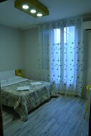 Leonardo Tourist House