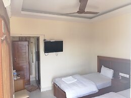 Hotel Suramma