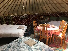 Yurt Luxury & Bathouse