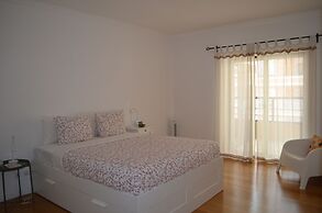 Cozy Apartment At Carcavelos beach
