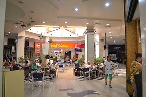 Cozy Studio at Carcavelos Beach