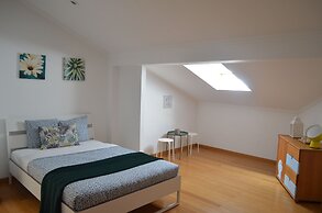 Cozy Studio at Carcavelos Beach