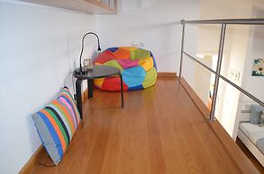 Cozy Studio at Carcavelos Beach