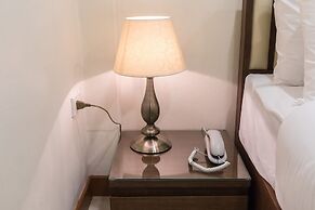 Suthep Home & Hostel