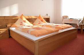 Hotel Rummeni