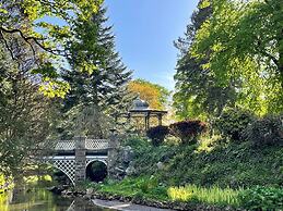 Roseleigh Guest House