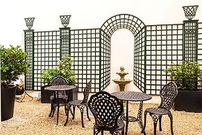 Villa Eiffel Mademoiselle