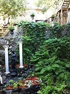 Le Château du Faubourg B&B