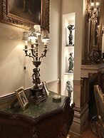 Le Château du Faubourg B&B