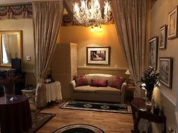 Le Château du Faubourg B&B