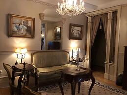 Le Château du Faubourg B&B