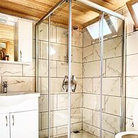 Kara Kedi Beach Bungalow