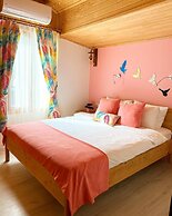 Kara Kedi Beach Bungalow