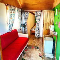 Kara Kedi Beach Bungalow