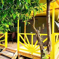 Kara Kedi Beach Bungalow