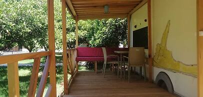 Kara Kedi Beach Bungalow