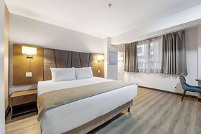 Hotel Montreal Metropolitan, BW Signature Collection