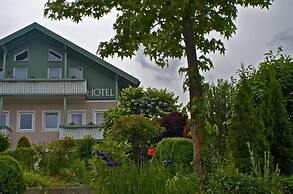 Garten Hotel Salzach Garni