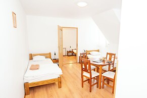 Gosciniec Pieciu Stawow