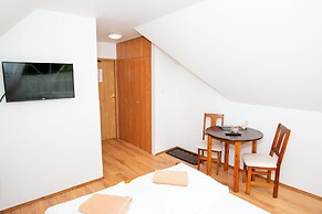 Gosciniec Pieciu Stawow