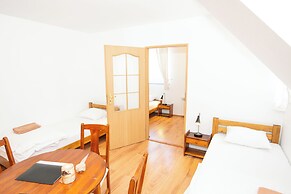 Gosciniec Pieciu Stawow