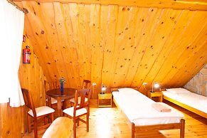 Gosciniec Pieciu Stawow