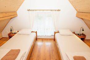 Gosciniec Pieciu Stawow