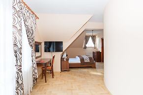 Gosciniec Pieciu Stawow