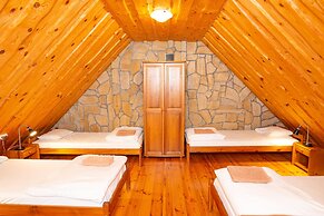 Gosciniec Pieciu Stawow