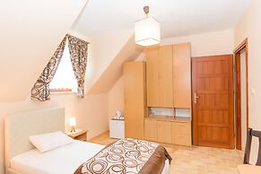 Gosciniec Pieciu Stawow