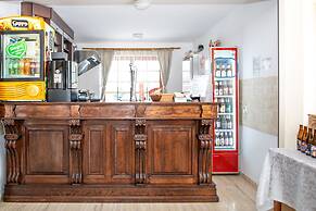 Gosciniec Pieciu Stawow