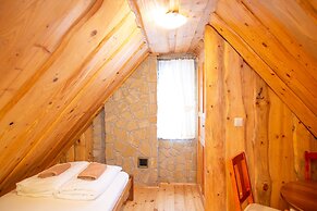 Gosciniec Pieciu Stawow