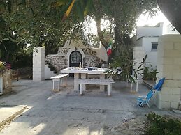 Trullo Alessandro e Villa Raffaela