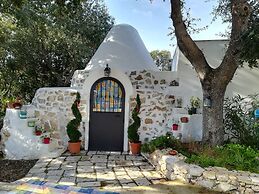 Trullo Alessandro e Villa Raffaela