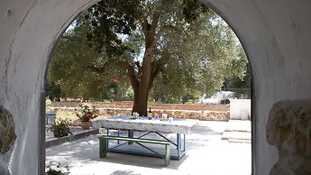 Trullo Alessandro e Villa Raffaela