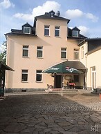 Haus Schlematal Hotel und Restaurant