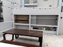 Independencia 1302 9C by HB