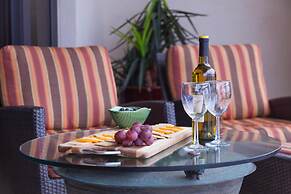 Three-bedroom Villas at Ko Olina Beach Villas Resort