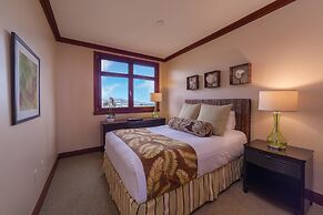 Three-bedroom Villas at Ko Olina Beach Villas Resort
