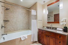 Three-bedroom Villas at Ko Olina Beach Villas Resort
