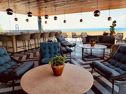 Singular Joy Downtown Residences