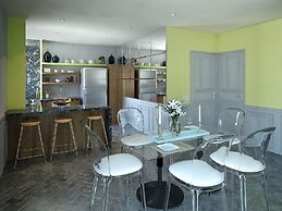 Singular Joy Downtown Residences