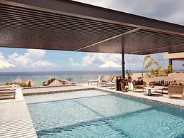 Singular Joy Downtown Residences